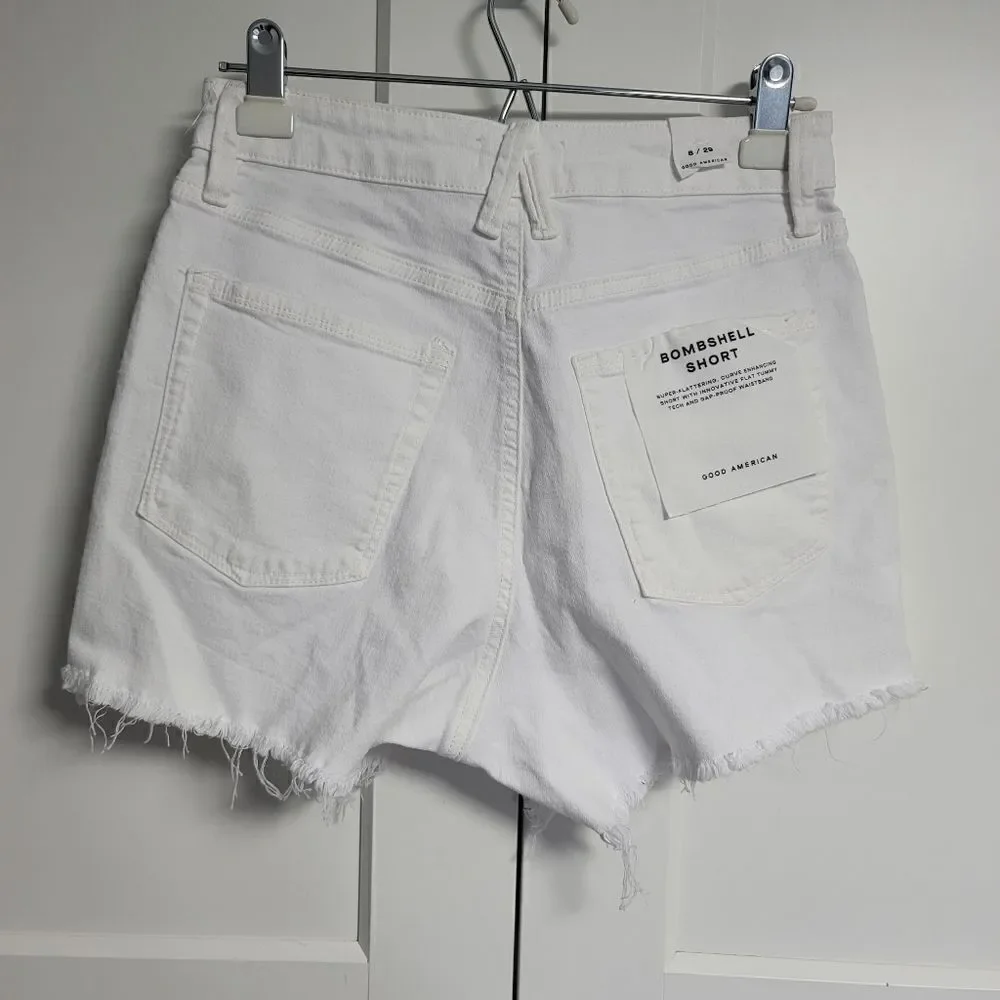 Good american bombshell shorts, size 8/29